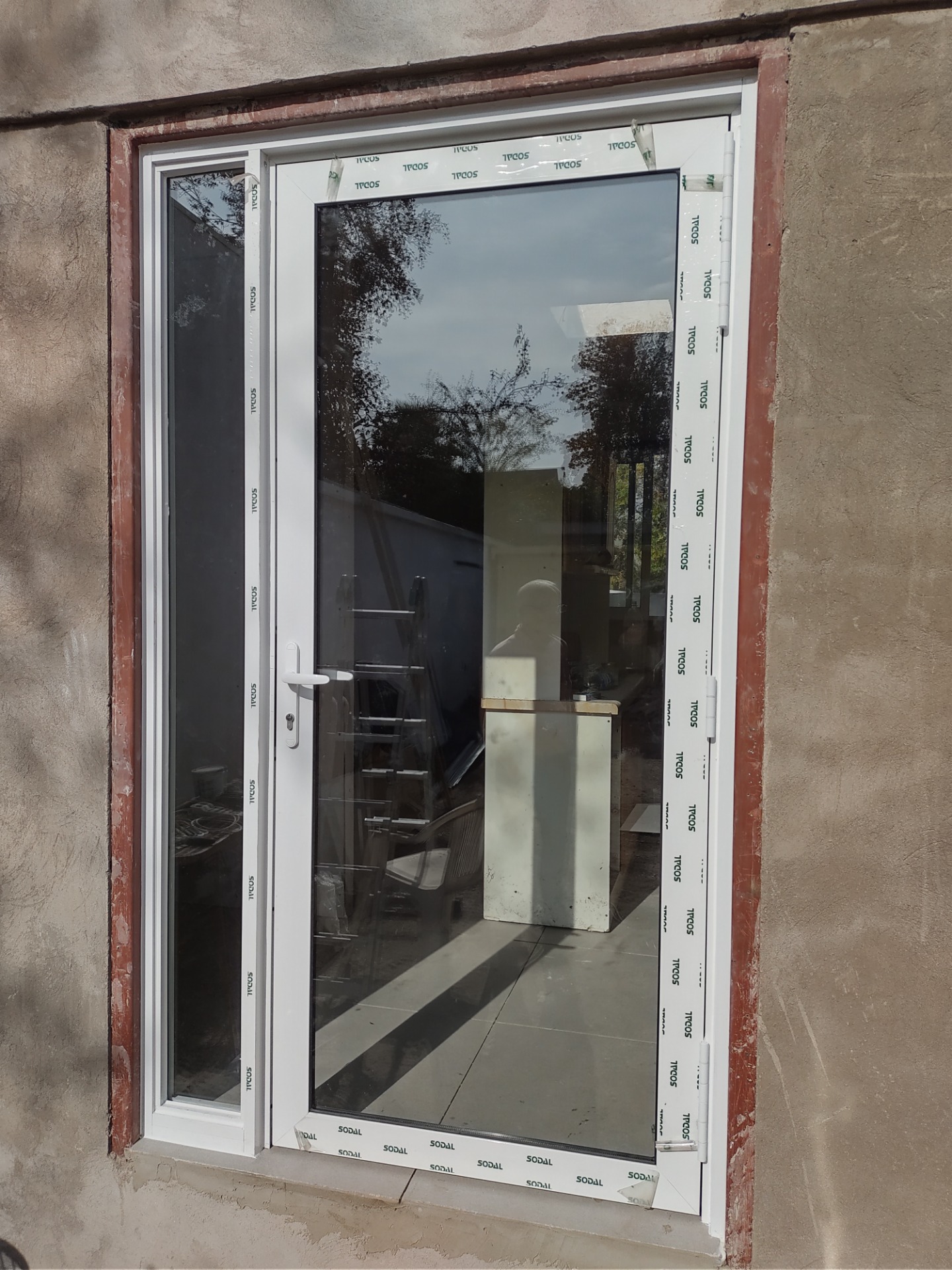 Puerta con cristal termopanel